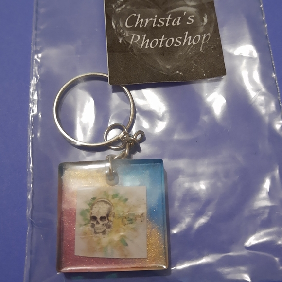 Keychain - Picture 6 of 11